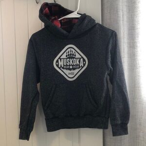 Muskoka Bear Wear unisex youth Gray Hoodie